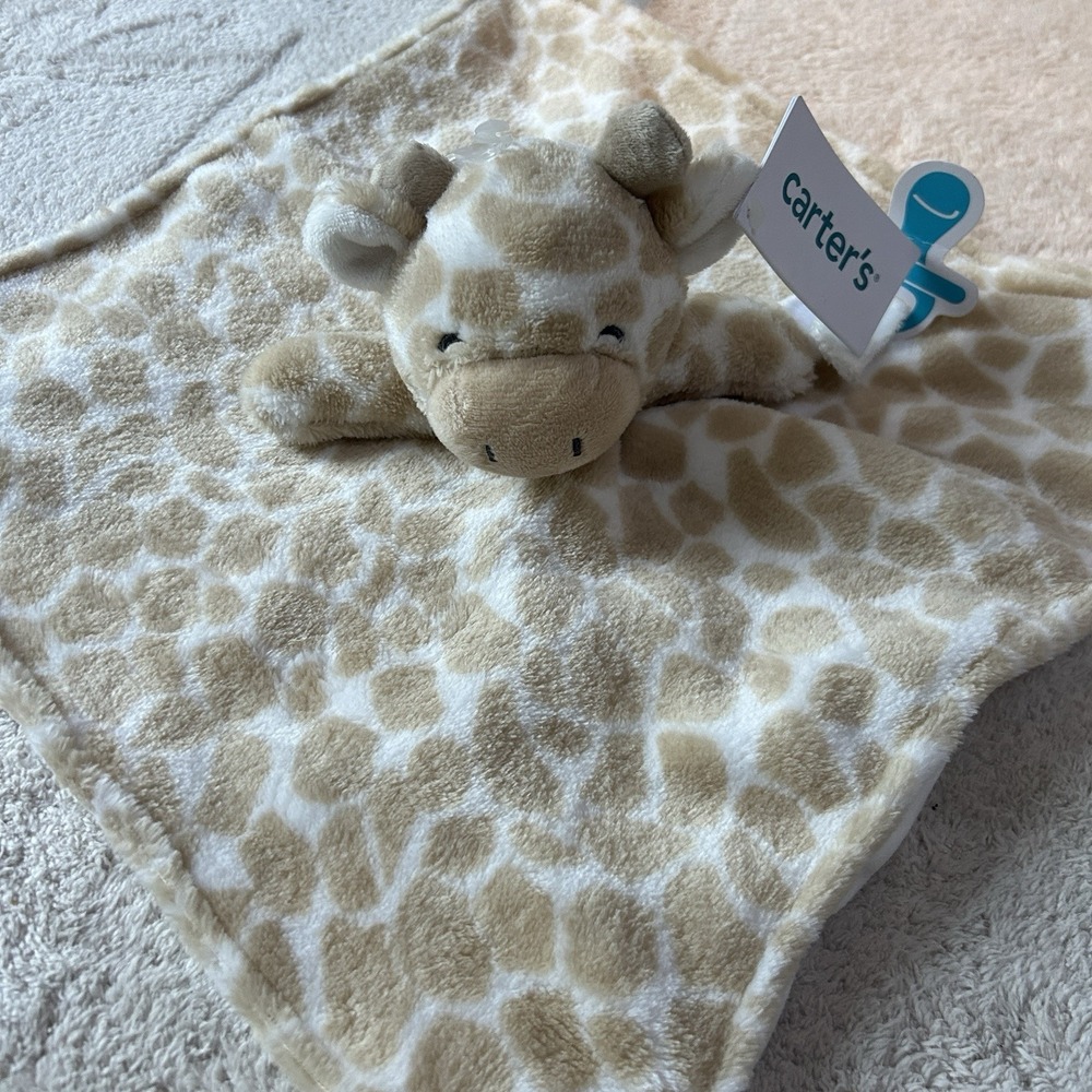NEW Carter's Giraffe Security Blanket Plush Lovey Snuggler Pacifier Holder